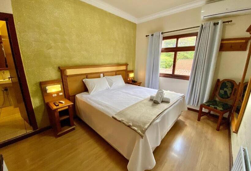 Quarto Deluxe, Pousada Gramado
