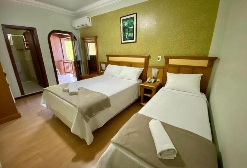 Quarto Triplo Superior, Pousada Gramado