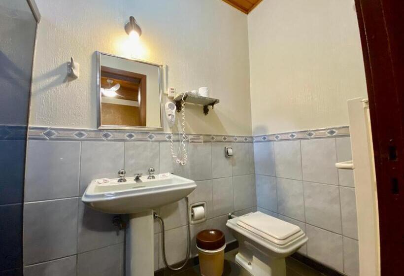 标准间, Pousada Gramado