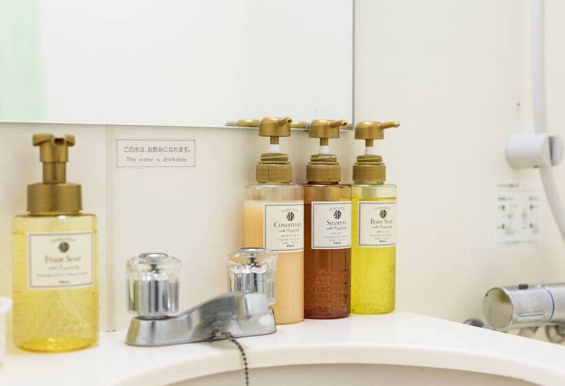 غرفة قياسية, Wing International Izumi