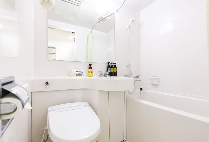 غرفة قياسية, Wing International Izumi