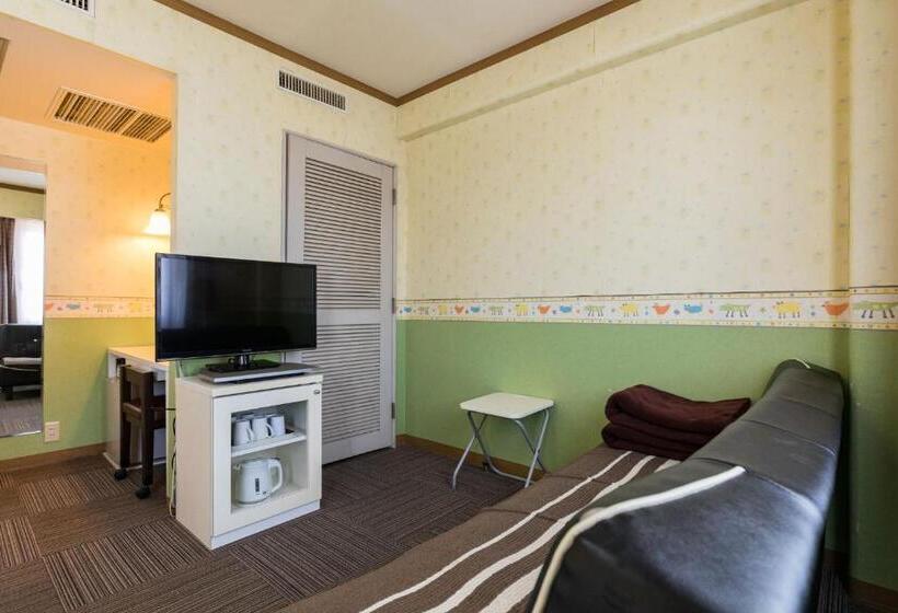 غرفة قياسية, Wing International Izumi