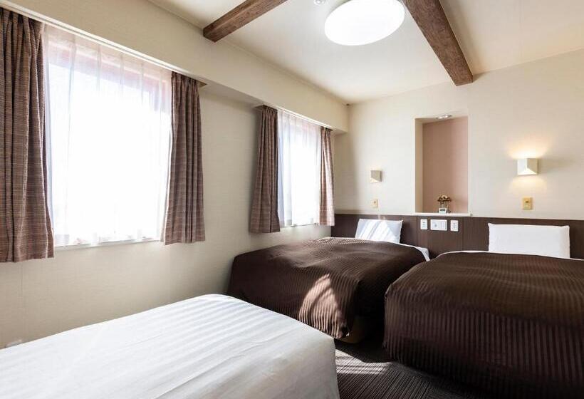 غرفة قياسية, Wing International Izumi