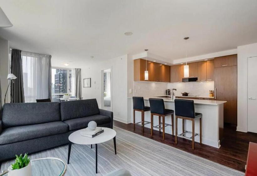 带2个卧室的套房, Level Vancouver   Yaletown Seymour