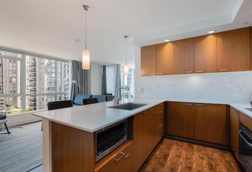 带2个卧室的套房, Level Vancouver   Yaletown Seymour