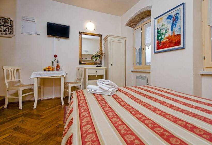 带海景的标准房, Residence La Carera