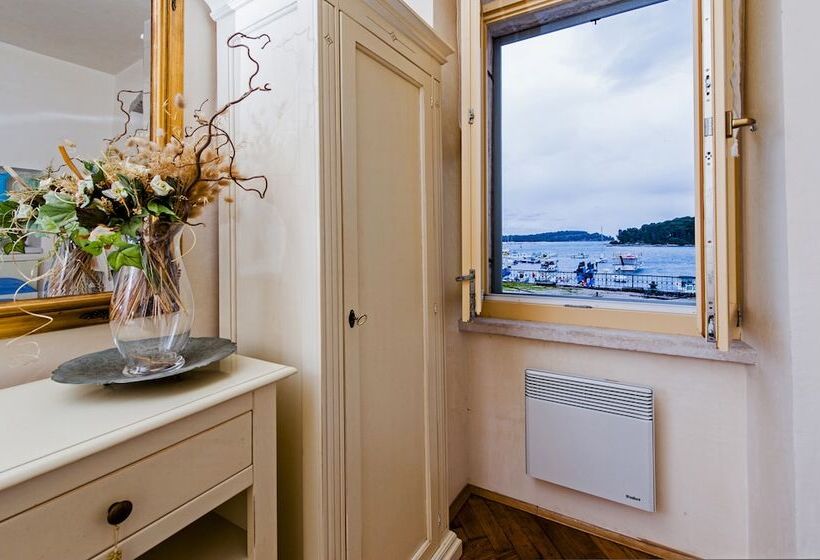 带海景的标准房, Residence La Carera