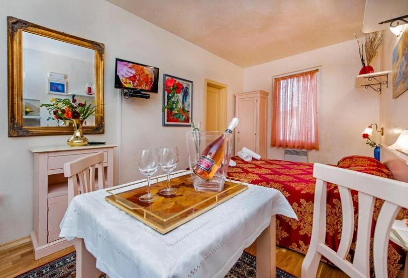 Номер Стандарт, Residence La Carera