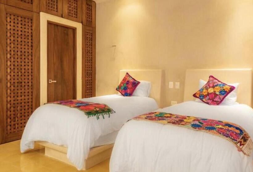 Junior Suite with Terrace, Niwa Tulum