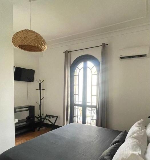 Junior Suite, De Blasis