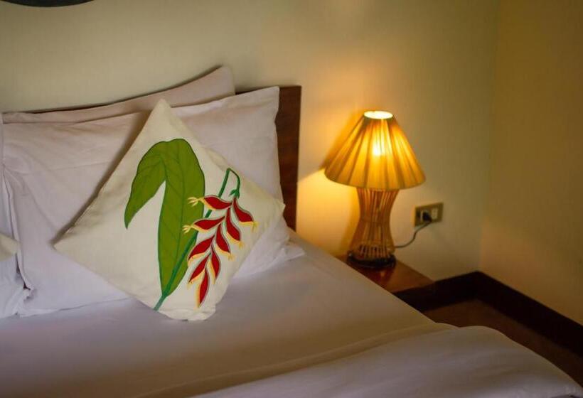 침실 1개 주택, Cadlao Resort And Restaurant