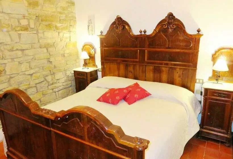 اتاق لوکس, Castello Cortevecchio