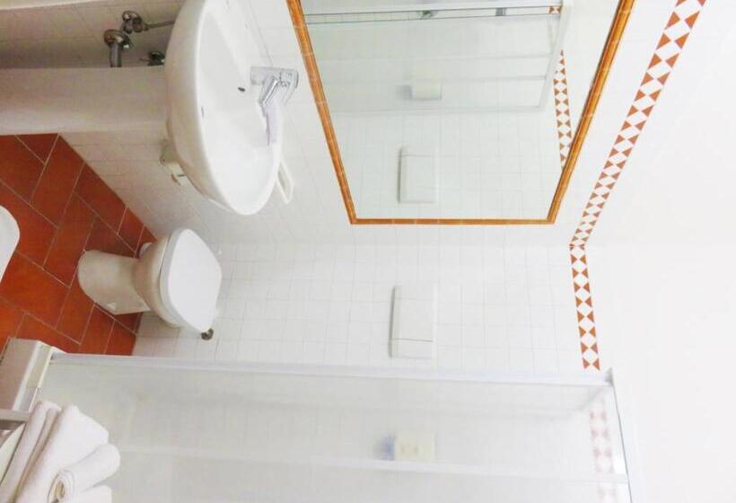 Люкс Deluxe Кровать Кинг, Castello Cortevecchio