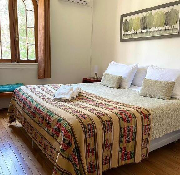 Junior Suite, De Blasis