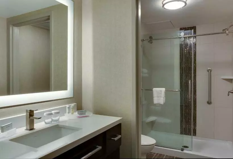 キングサイドベッドのスタンダードワンルーム, Homewood Suites By Hilton Savannah Historic Dist/riverfront