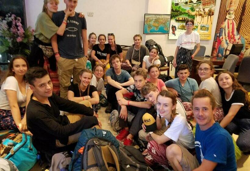 Номер Deluxe, Amax Inn