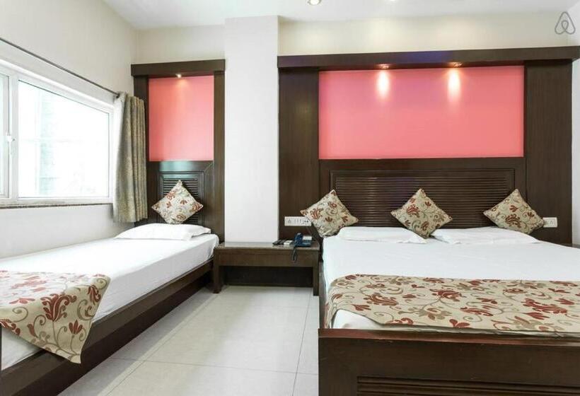 Семейный Номер, Amax Inn