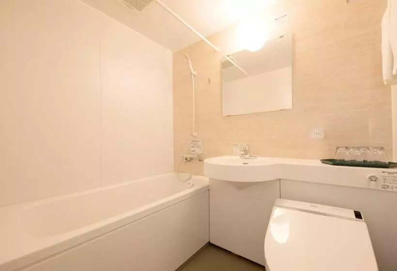 Standard Neljän Hengen Huone, Central Resort Miyakojima