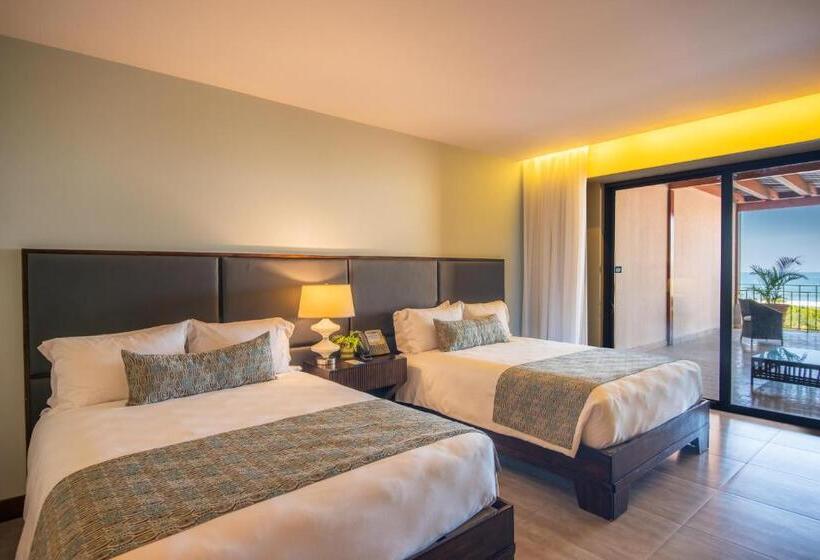 سوییت خانوادگی, Croc S Resort & Casino