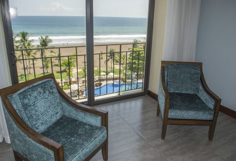 اتاق لوکس با چشمانداز دریا, Croc S Resort & Casino