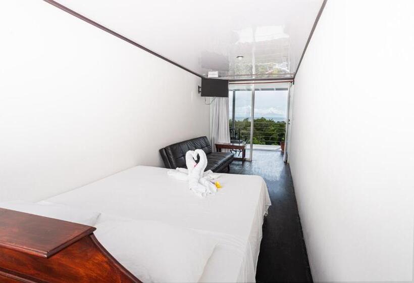 חדר סטנדרט לשלושה, El Faro Containers Beach