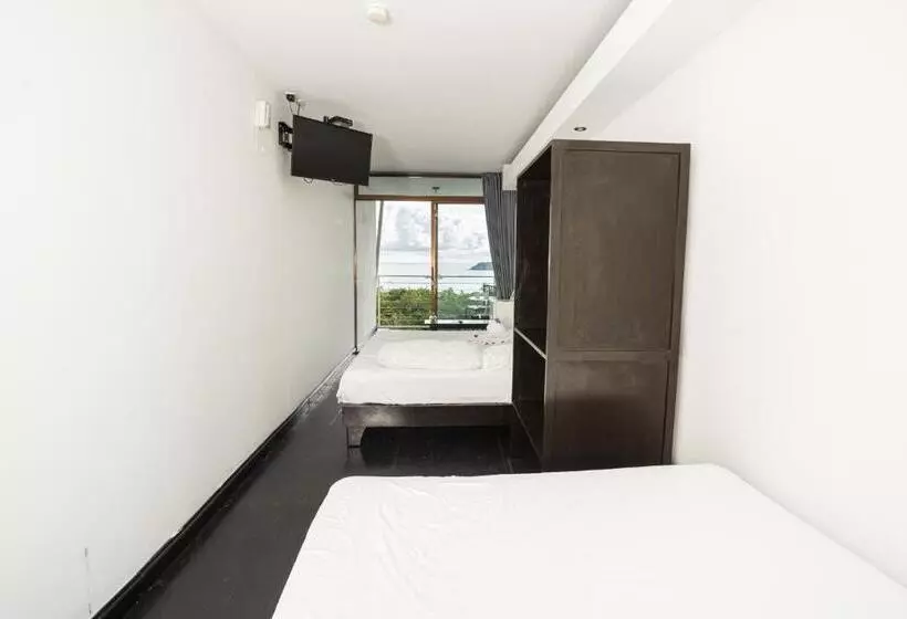 景色の見えるスタンダード4人部屋, El Faro Containers Beach