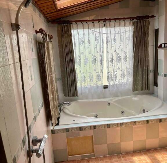 바다 전망 스탠다드 방갈로, First Villa Beach Resort