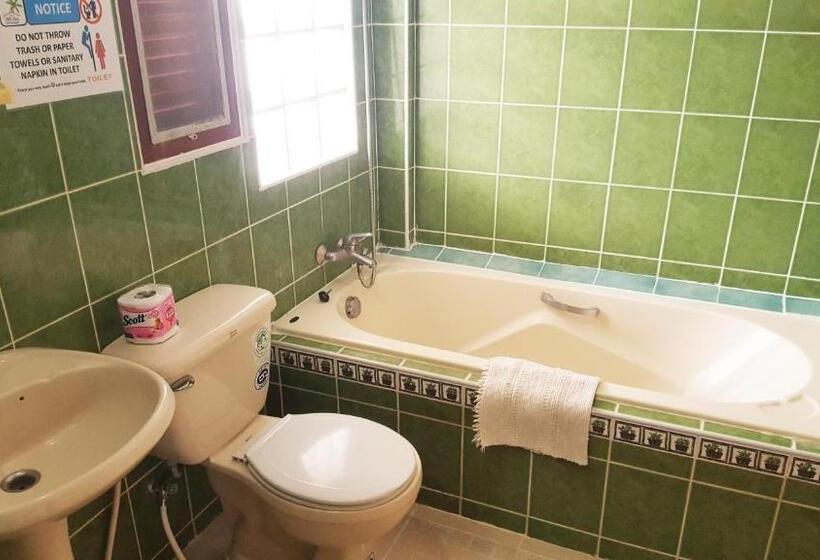 Номер Deluxe, First Villa Beach Resort