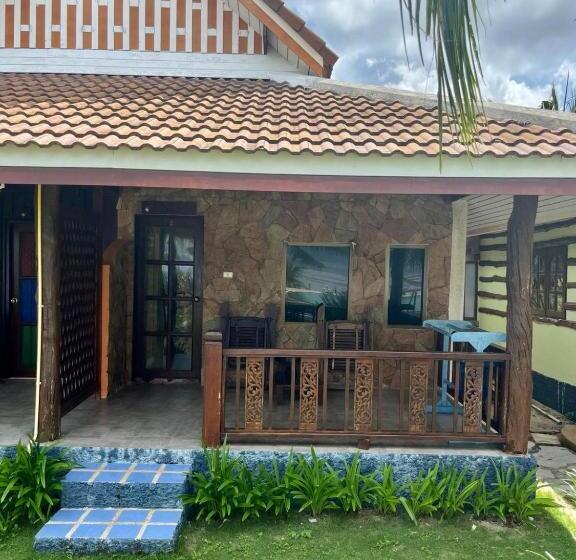 Номер Deluxe Вид на Море Боковой, First Villa Beach Resort