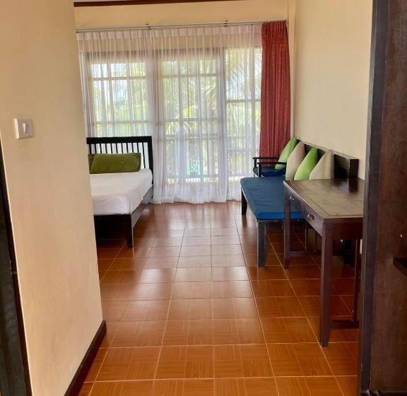 Номер Deluxe, First Villa Beach Resort