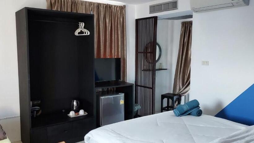 标准三人间, Hua Hin Paradise Guesthouse