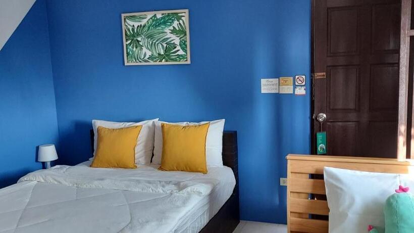 标准三人间, Hua Hin Paradise Guesthouse