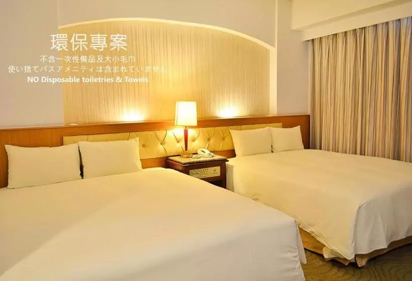 Economy Quadruple Room, Hua Tong