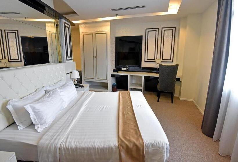 استودیوی استاندارد, Jindagu Hotel Ipoh