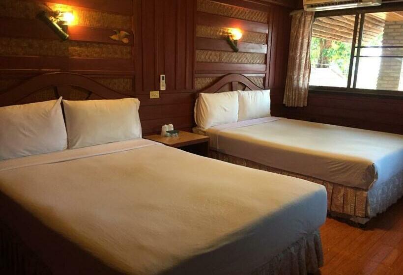 테라스 디럭스 룸, Railay Viewpoint Resort