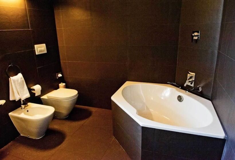 جناح جونيور, Vallantica Resort & Spa