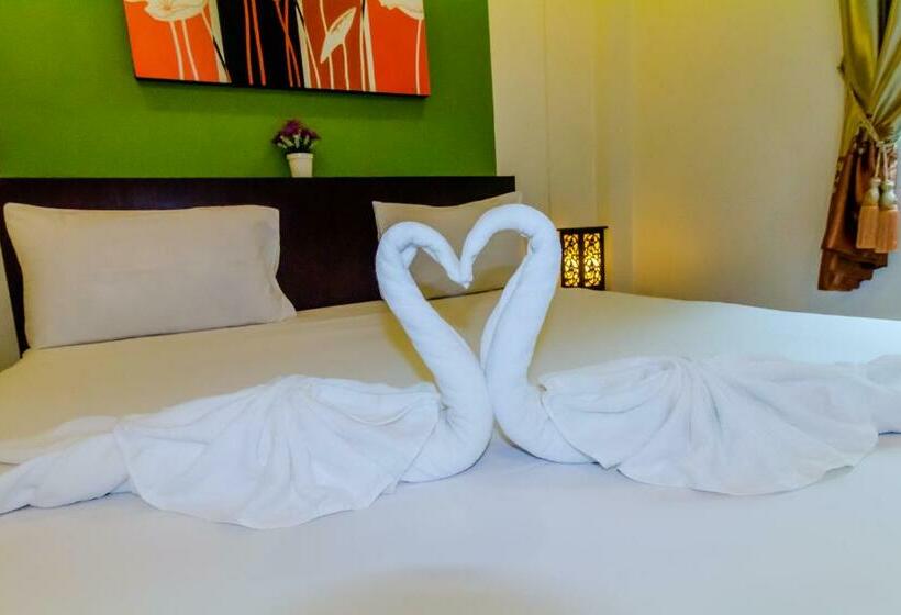 수피리어 룸, Baan Yuyen Karon Guesthouse