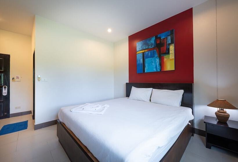 חדר סופריור, Baan Yuyen Karon Guesthouse