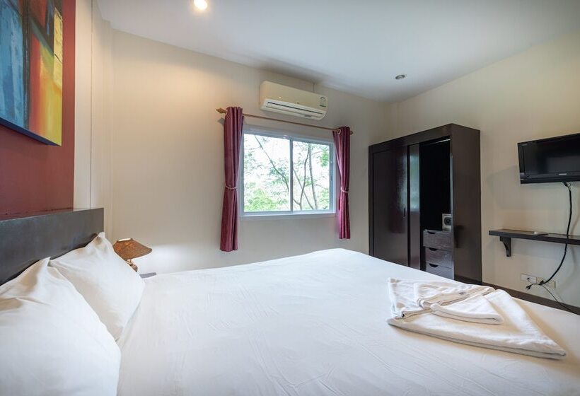 חדר סופריור, Baan Yuyen Karon Guesthouse