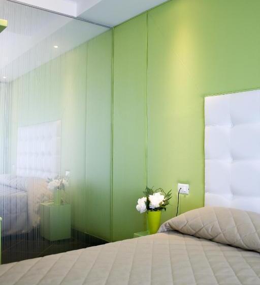 주니어 스위트, Briganti