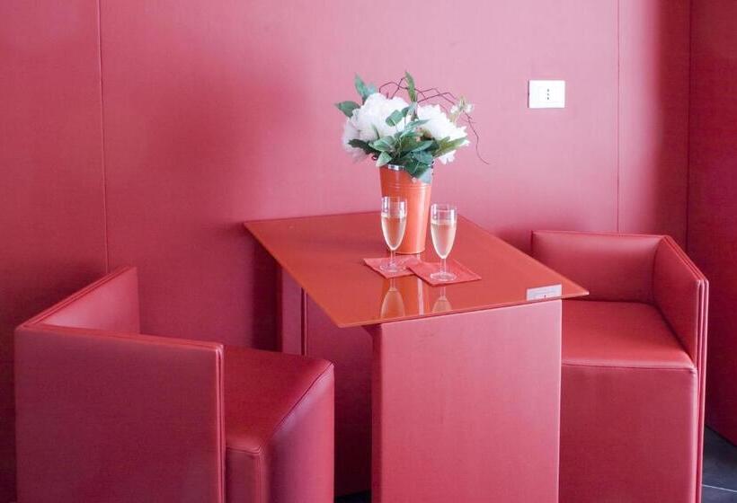 Полулюкс, Briganti