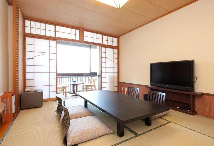 浴室共有スタンダード4人用ルーム, Kikunoya