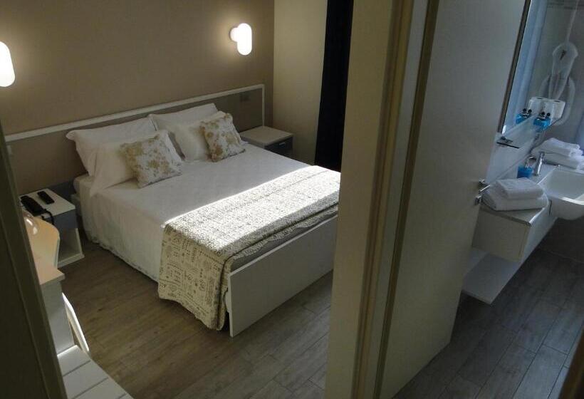 חדר סטנדרט, Moderno