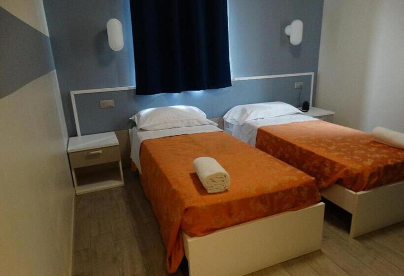 חדר אקונומי, Moderno