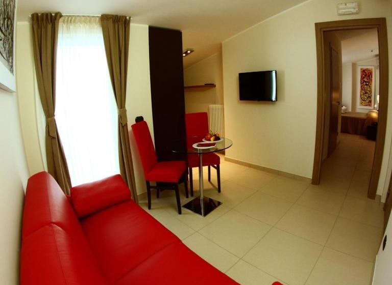 סוויטה עם טרסה, Novarello Resort & Spa