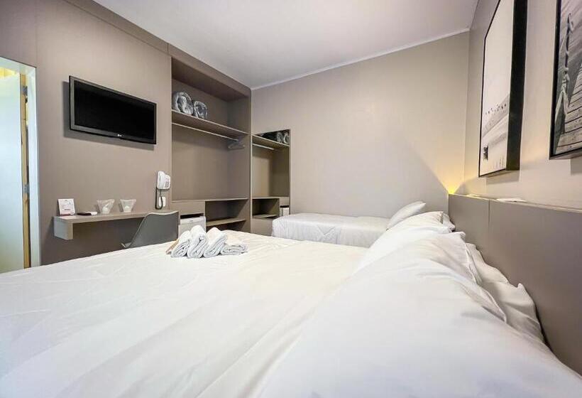 اتاق استاندارد سه نفره, Pousada Solar Viena