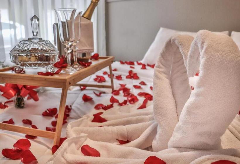 اتاق استاندارد چهار تخته, Pousada Solar Viena