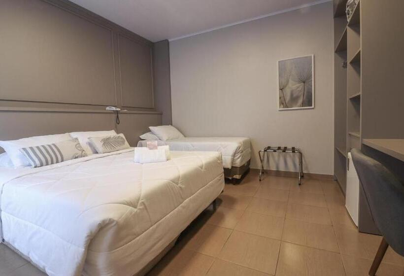 اتاق استاندارد چهار تخته, Pousada Solar Viena