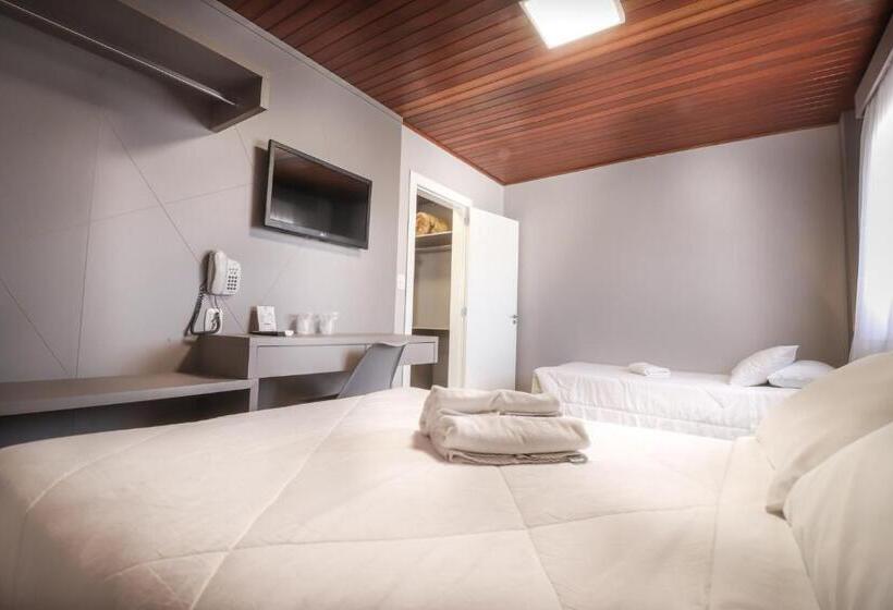 اتاق خانوادگی, Pousada Solar Viena