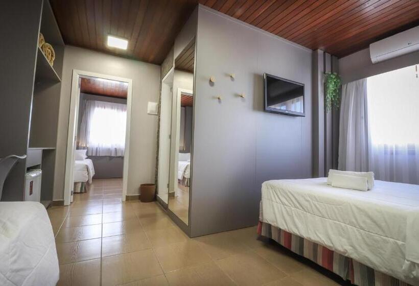 اتاق خانوادگی, Pousada Solar Viena